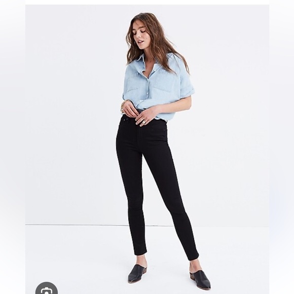 Madewell Denim - Madewell 10” High Rise Skinny Jeans in Lunar Wash